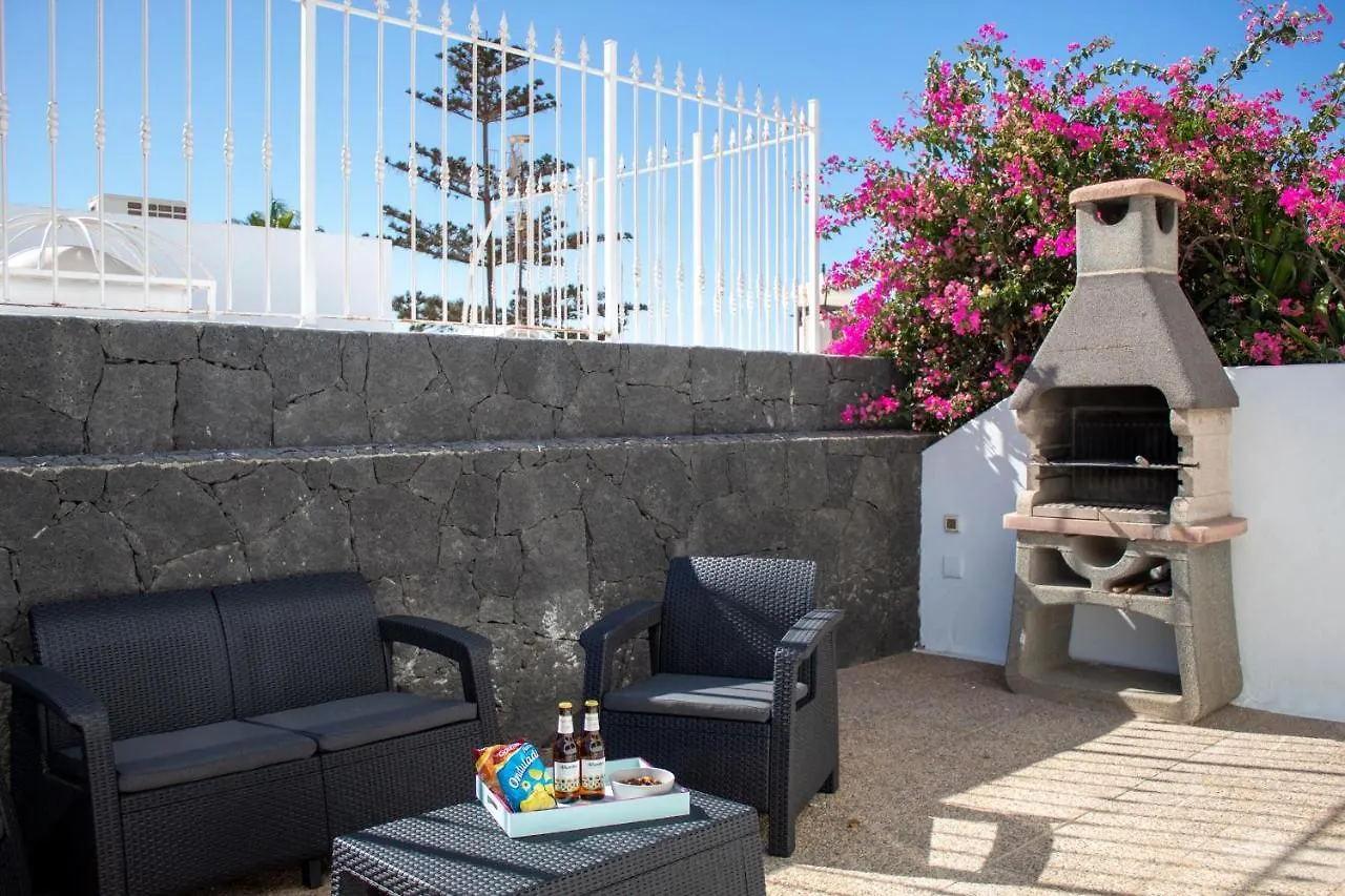 Villa Sea&Sky - Spectacular 180 Degree Ocean Views Puerto del Carmen  0*, Puerto del Carmen (Lanzarote)