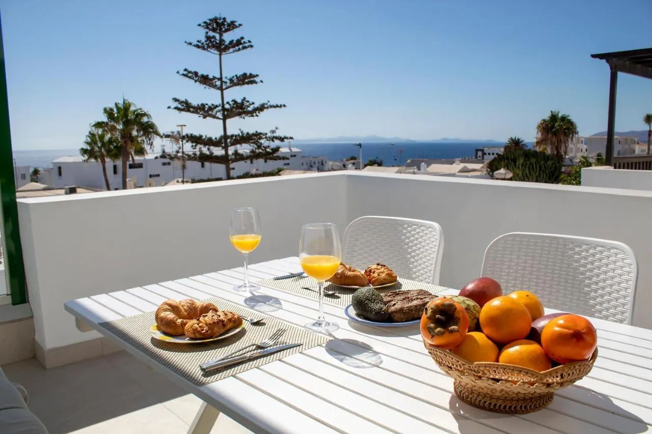 Villa Sea&Sky - Spectacular 180 Degree Ocean Views Puerto del Carmen   Puerto del Carmen (Lanzarote)